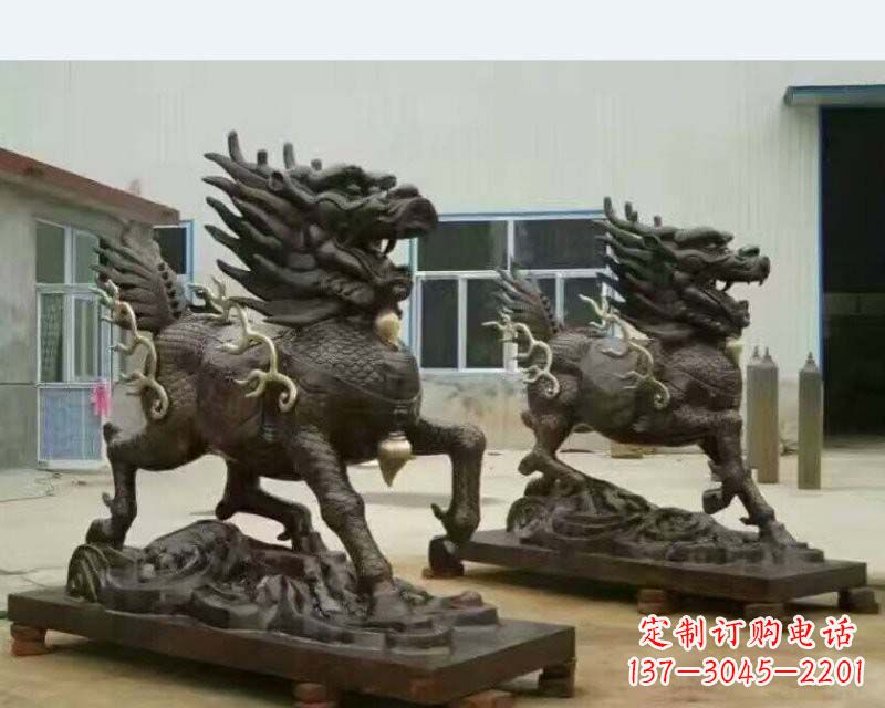 广州铸铜踏浪麒麟雕塑