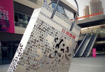 广州购物袋雕塑-步行街室外锻造刻字不锈钢购物袋雕塑
